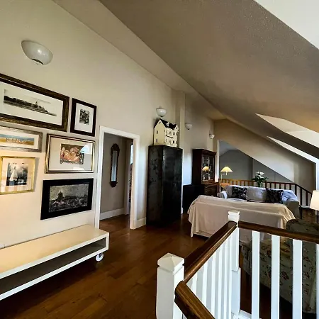 ヴィラ La Casa De Somio